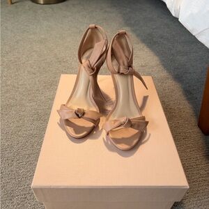 Alexandre Birman Tan Bow Heels